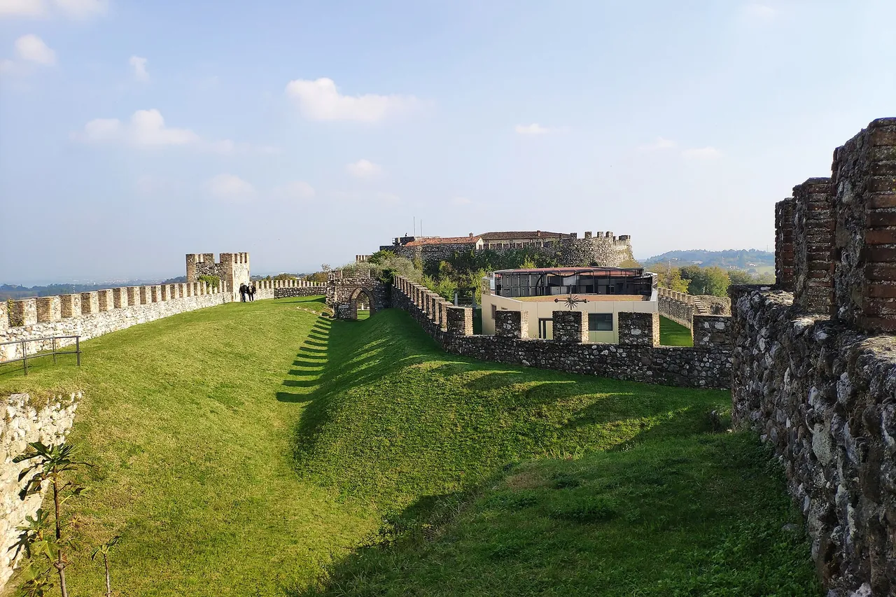 Rocca di Lonato